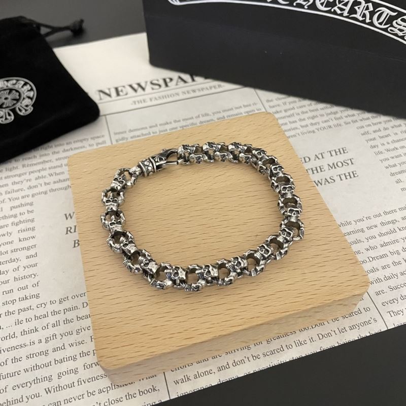 Ch**me He**ts bracelets
